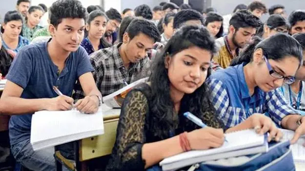 ఇంజినీరింగ్‌ ప్రవేశాలు 19 నుంచి 