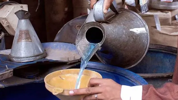 పెట్రోల్‌ బంకుల ద్వారా కిరోసిన్‌ పంపిణీ