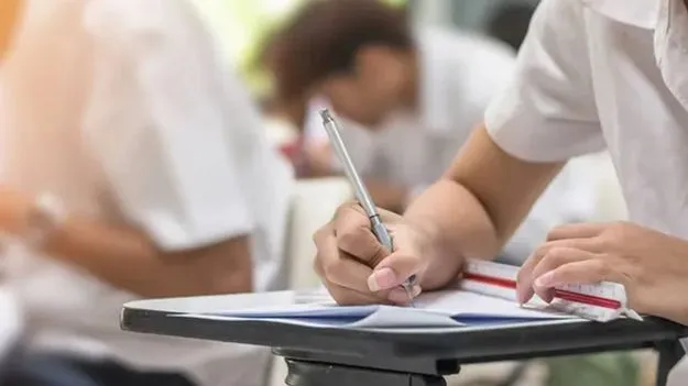 ఎంబీబీఎస్‌ ఫైనల్‌ ఇయర్‌ పరీక్ష రద్దు