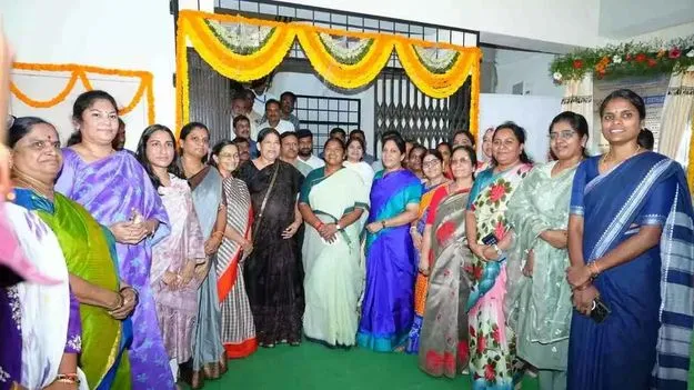 మహిళా సంక్షేమానికి కట్టుబడి ఉన్నాం