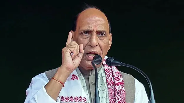 భారత రక్షణ ఎగుమతులు రూ. 38,424 కోట్లు