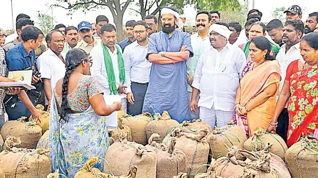 ధాన్యం ఉత్పత్తి, కొనుగోళ్లలో..మనమే నం.1