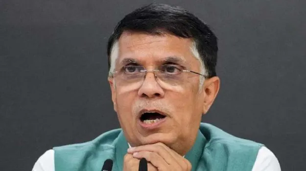 ముందస్తు బెయిల్‌ కోసం సుప్రీంకు పవన్‌ ఖేడా