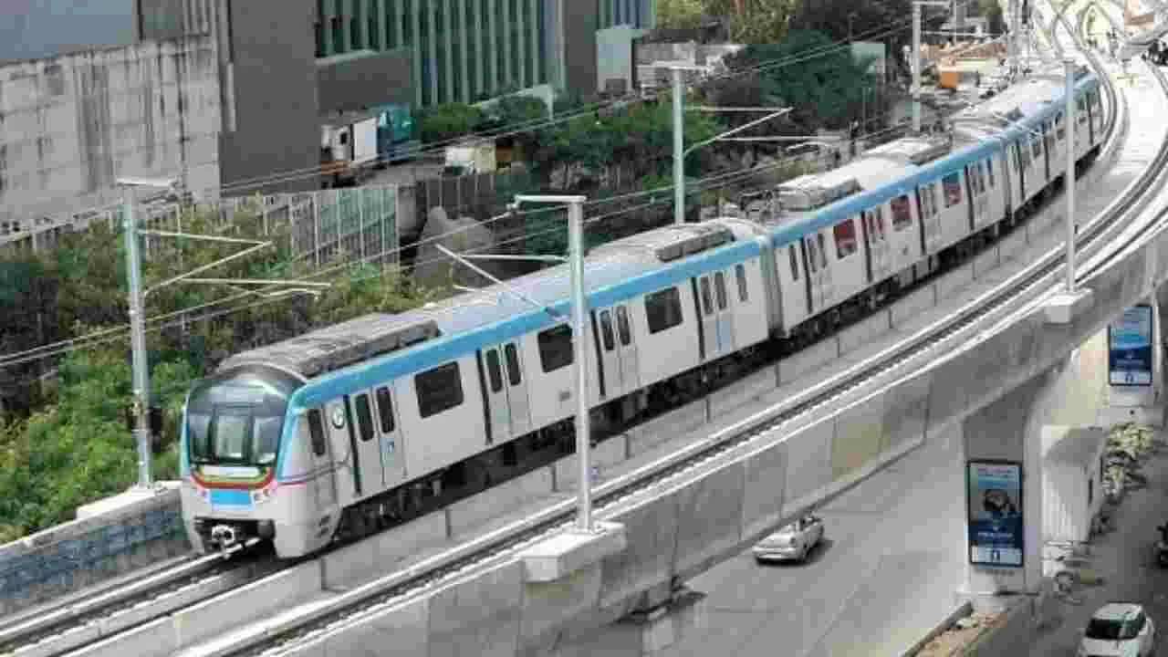 మెట్రో రుణంపై మళ్లీ ఇన్వాయిస్‌