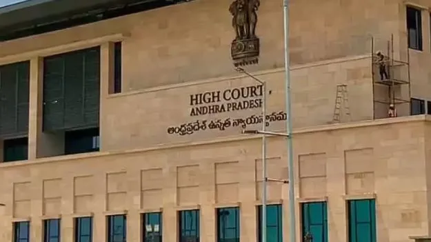 డబుల్‌ రిజిస్ట్రేషన్లపై కఠినంగా ఉండండి