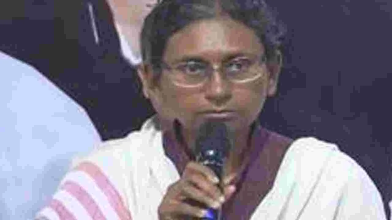ఓట్లే కాదు.. పార్టీలనూ చోరీ చేస్తున్న బీజేపీ