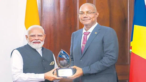 దేశ ఐక్యత, ప్రగతికి..అంకితమైన జీవితం