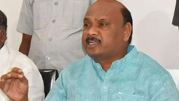 చట్టసభల్లో యువతకూ రిజర్వేషన్‌ ఇవ్వాలి