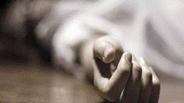 గురుకుల పాఠశాల విద్యార్థిని ఆత్మహత్య