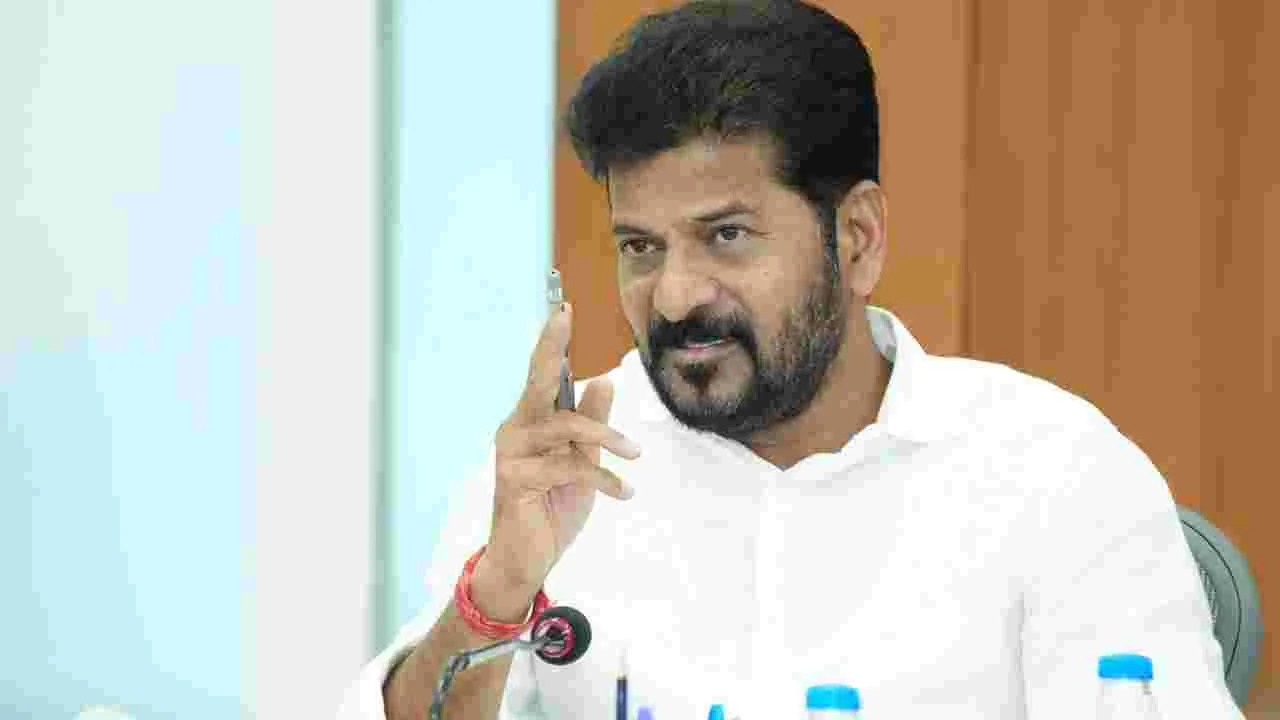 సబ్‌ స్టేషన్ల పక్కనే సౌర విద్యుత్‌ ప్లాంట్లు