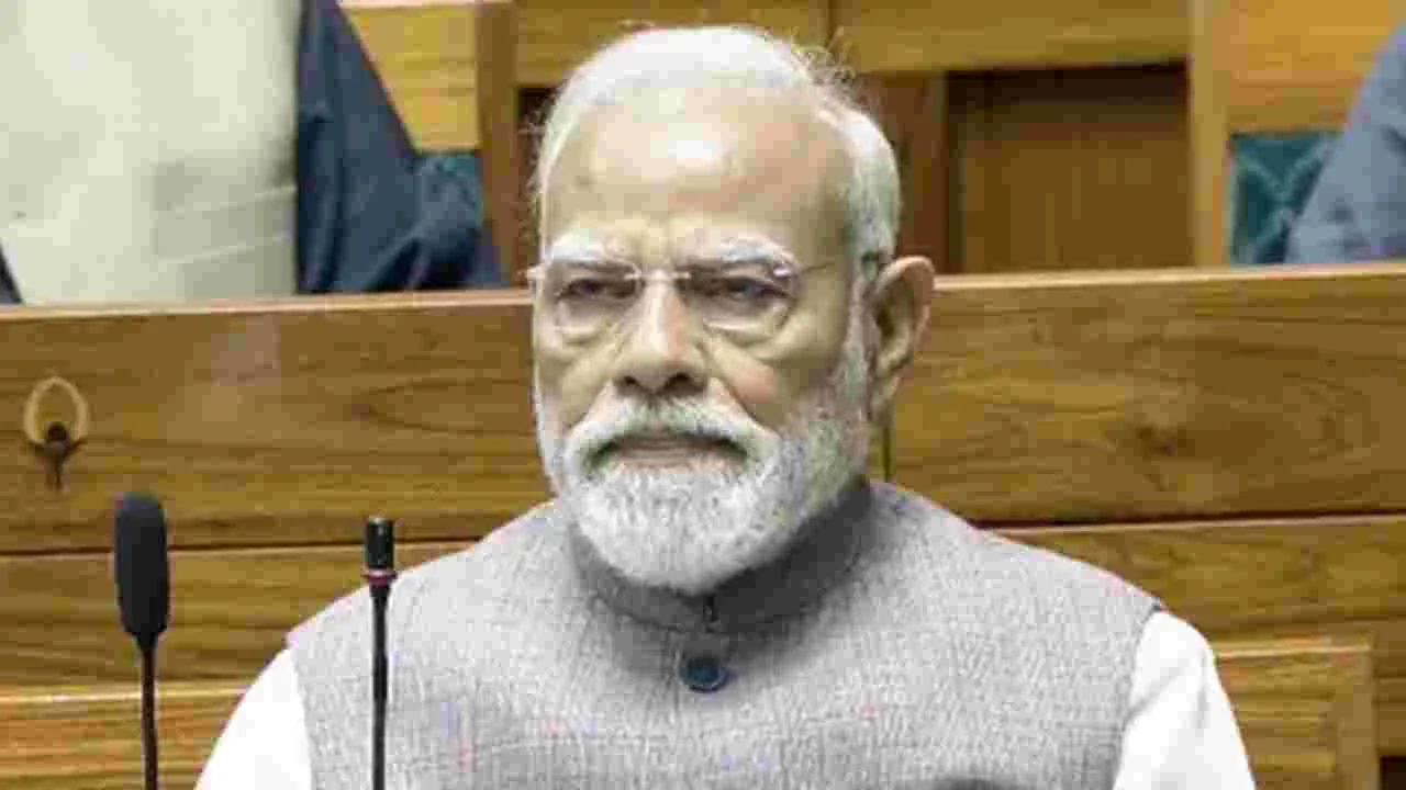 ప్రధాని మోదీ ఎంపీలపై నిందలు మోపారు!