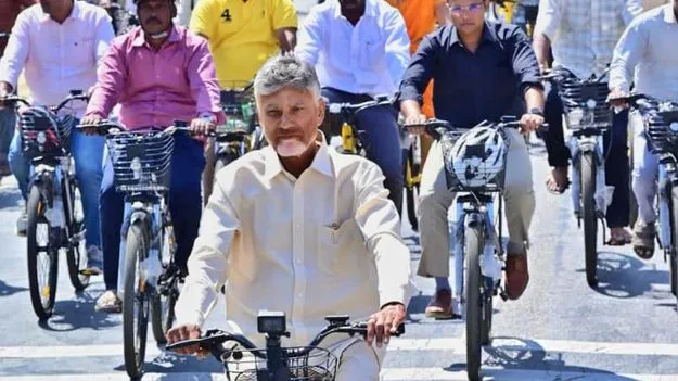 నేడు విశాఖలో సీఎం సైకిల్‌ సవారీ