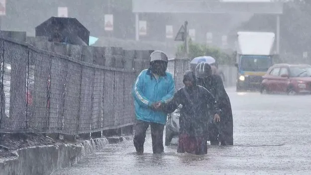 ఈ నెల 30 వరకు భారీ వర్షాలు