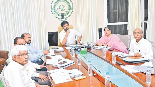గ్రీన్‌ బెల్ట్‌ తప్పనిసరి