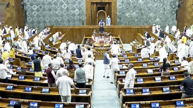 ఓటేయని సభ్యులు 104? 