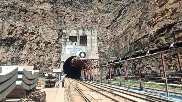 ముమ్మరంగా ఎస్‌ఎల్‌బీసీ పనులు