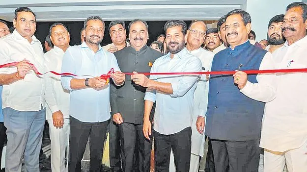 ఏఐ సునామీ వస్తోంది