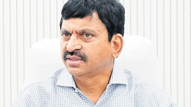 క్యూర్‌ పరిధిలో 10 అంతస్తుల్లో ఇందిరమ్మ ఇళ్లు 