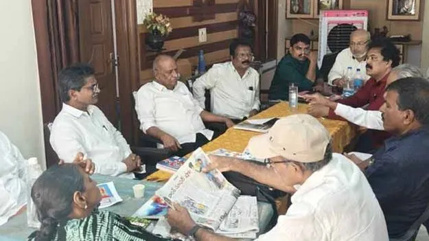 ప్రజాస్వామ్య ఉద్యమాల్లో శాంతి కమిటీలే కీలకం