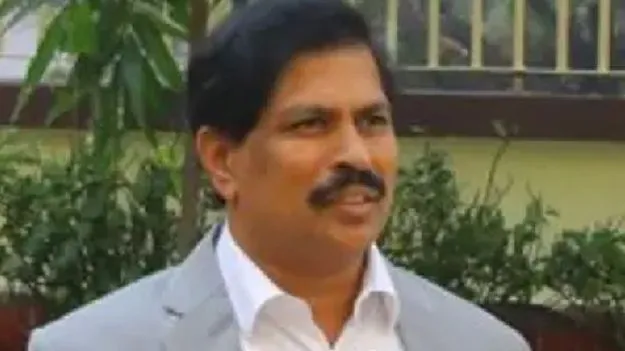 తెలంగాణ, ఏపీ ఆదాయ పన్ను శాఖ ప్రిన్సిపల్‌ చీఫ్‌ కమిషనర్‌గా సురేశ్‌ బత్తిని