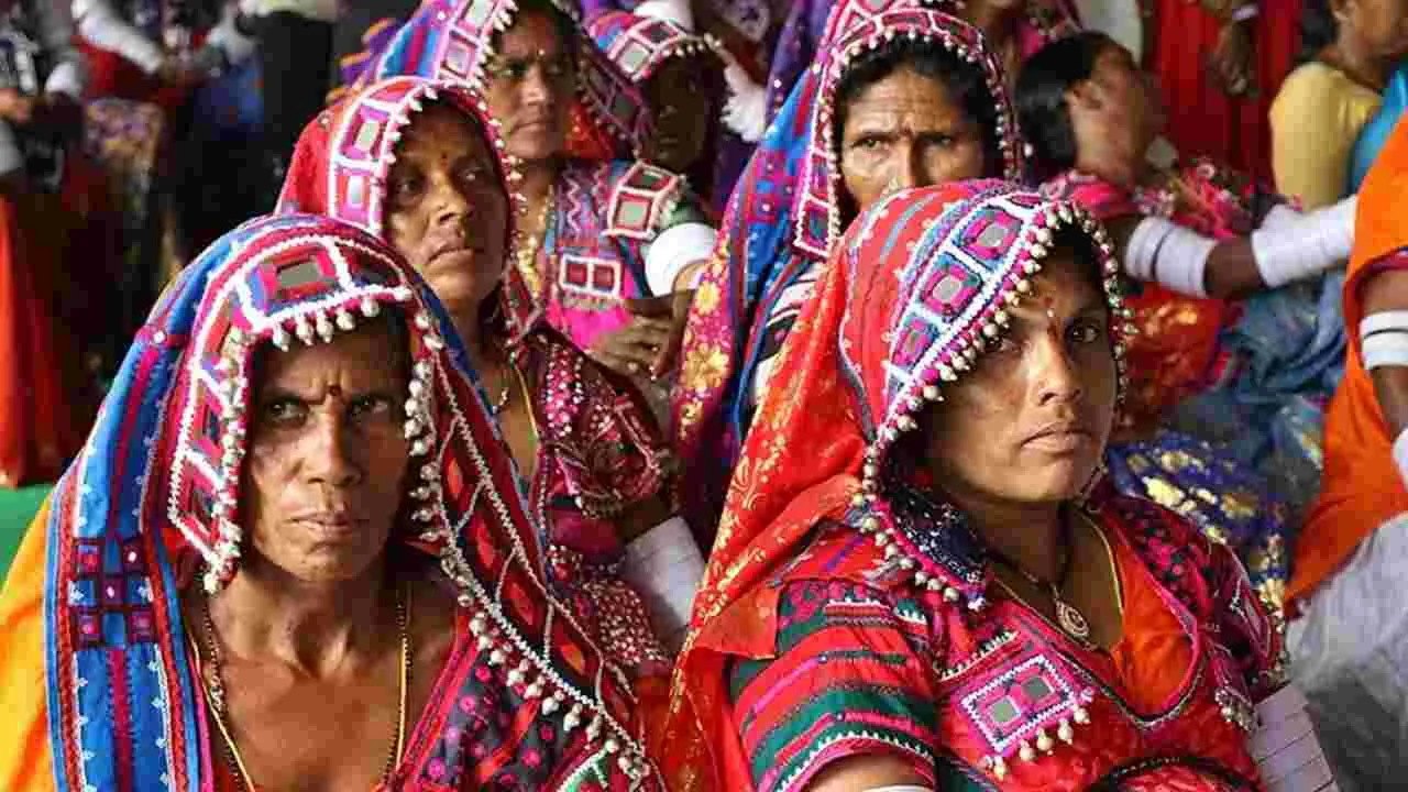 బంజారాల ఎస్టీ గుర్తింపునకు 50 ఏళ్లు