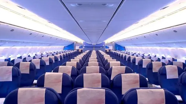 విమానాల సీట్లకు అదనపు చార్జీల రద్దు నిలిపివేత