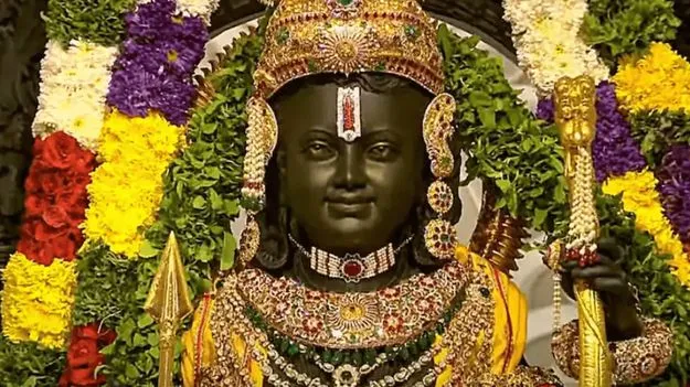 అయోధ్యలో ఘనంగా శ్రీరామనవమి వేడుకలు