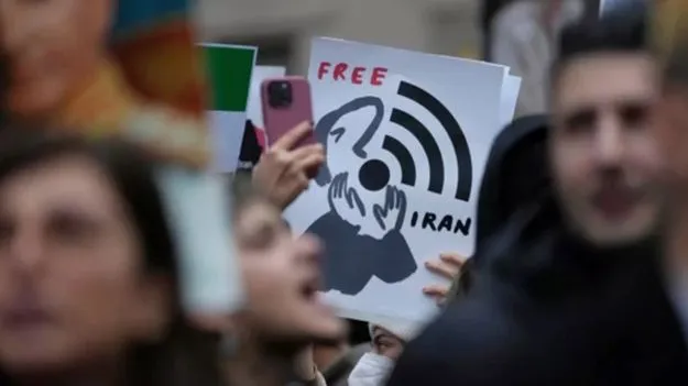 ఇంటర్నెట్‌ షట్‌డౌన్‌లో ఇరాన్‌ రికార్డు