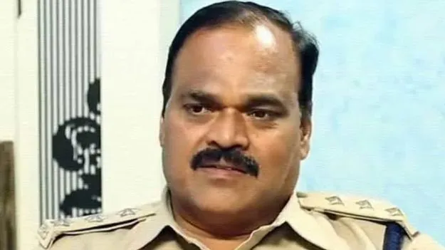 100 కోట్ల పైనే