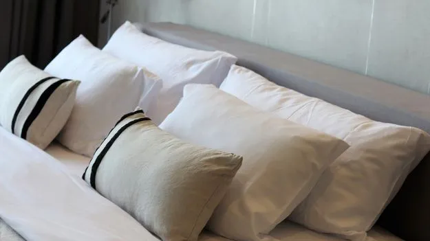 దిండ్లు శుభ్రంగా ఇలా...