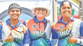 రికర్వ్‌ అమ్మాయిల సంచలనం