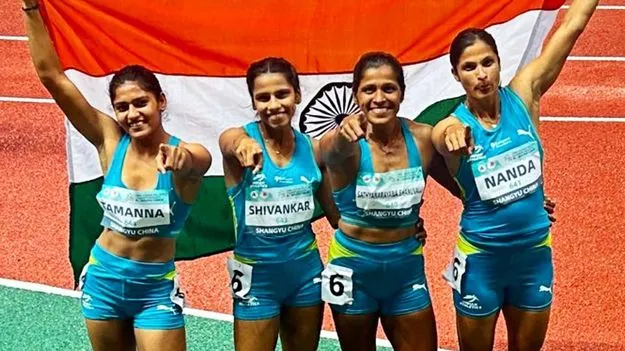 4 X 100 రిలే మహిళలకు స్వర్ణం