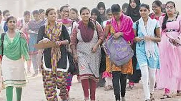 ‘డిగ్రీ’లో 75 శాతం హాజరు తప్పనిసరి