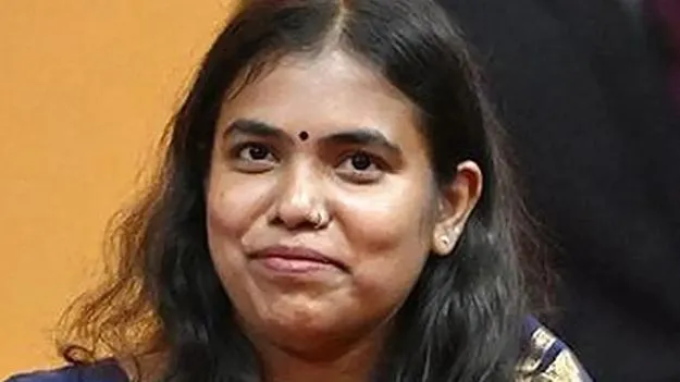 డీఎంకే పాలనలోనే ఇతర రాష్ట్రాలకు పరిశ్రమలు 