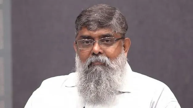 ఓటు పోయింది.. పాస్‌పోర్టు ఆగింది