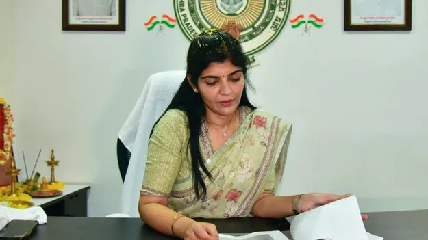 బాధితులకు సత్వర పరిహారం అందాలి