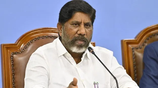 పీఆర్సీ ఫిట్‌మెంట్‌పై త్వరలోనే నిర్ణయం