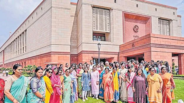 వడివడిగా మహిళా కోటా!