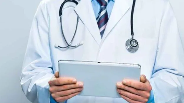 డీఎంఈలో పీజీ వైద్యుల విలీనానికి అనుమతి