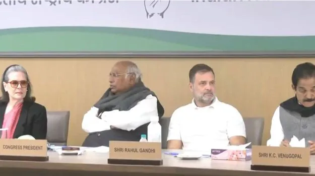 ఆ బిల్లులపై ఏం చేద్దాం? 