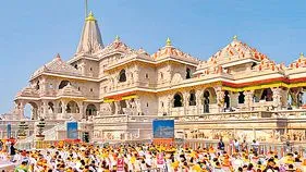 బంగారు కానుకలను కరిగించి.. బిస్కట్లుగా మార్చి.. 