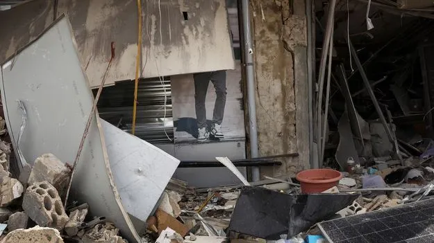 ఇరాన్‌ అణుకేంద్రాలపై దాడులు