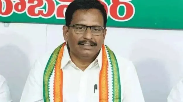 అమెరికాలో తెలంగాణ పరువు తీస్తున్న హరీశ్‌