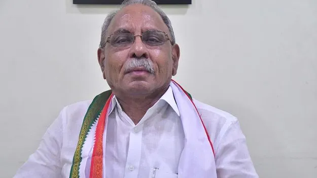 వైసీపీకి, వైఎస్‌కు సంబంధం లేదు