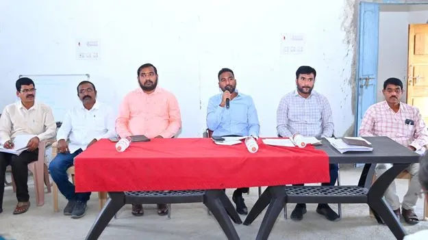 ‘ఉపాధి’ పనుల నిర్లక్ష్యంపై కఠిన చర్యలు