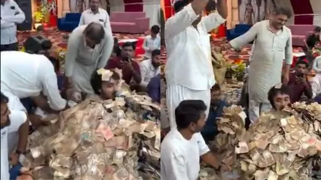 జానపద గాయకుడిపై కనక వర్షం!