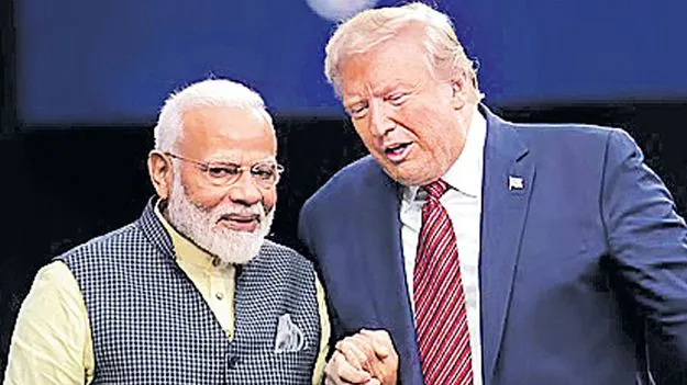 హోర్ముజ్‌ స్వేచ్ఛగా, భద్రంగా ఉండాలి