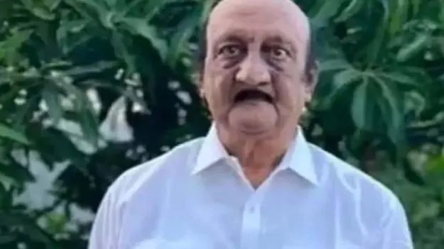 మాజీ మంత్రి అప్పలనరసింహరాజు కన్నుమూత