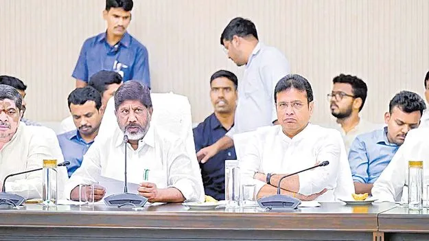 ఉప సంఘాలు.. ఉత్తుత్తివేనా?