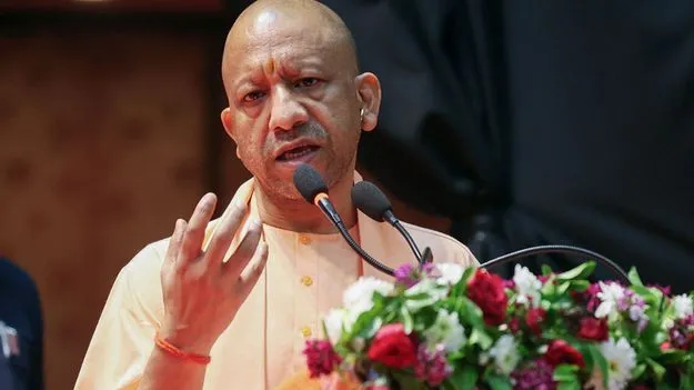 నోయిడా కార్మికుల వేతనాల పెంపు